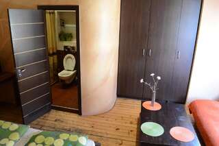 Хостелы Elegance Hostel and Guesthouse София Улучшенный двухместный номер с 1 кроватью-5