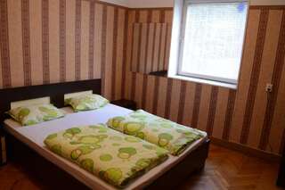 Хостелы Elegance Hostel and Guesthouse София Двухместный номер «Комфорт» с общей ванной комнатой - Дополнительное здание-8