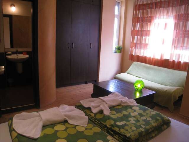Хостелы Elegance Hostel and Guesthouse София-14