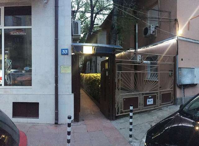 Хостелы Elegance Hostel and Guesthouse София-36